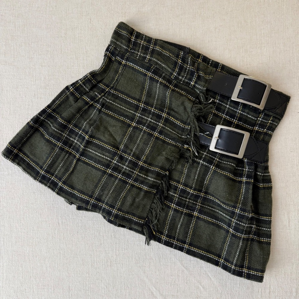 Queen of Darkness Plaid Mini Skirt Green Yellow Punk Goth Buckle Detail Size 28